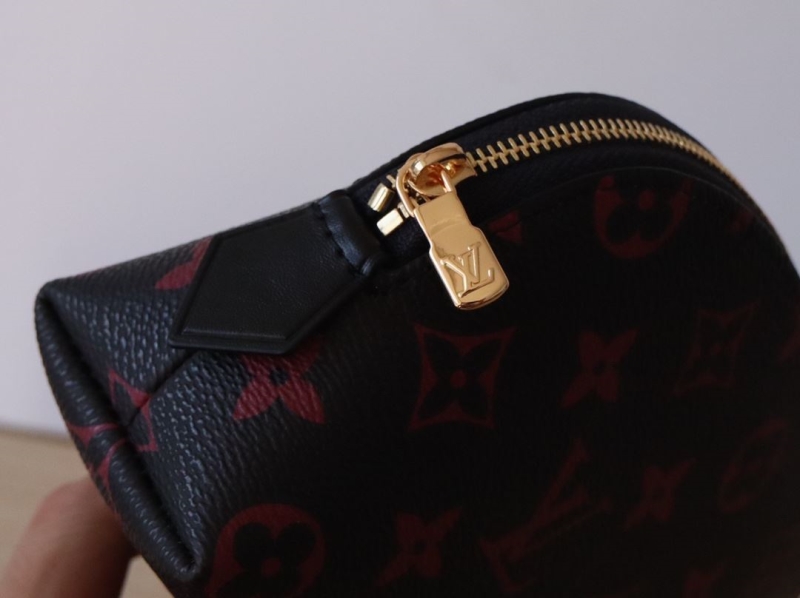 LV Clutch Bags